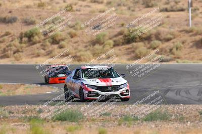 media/Jun-01-2025-CalClub SCCA (Sun) [[eae223c5dd]]/Group 2/Race 2/